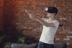 Augmented Reality (AR) and Virtual Reality (VR) The AR/VR market is booming, particularly in gaming, e-commerce, and remote collaboration.